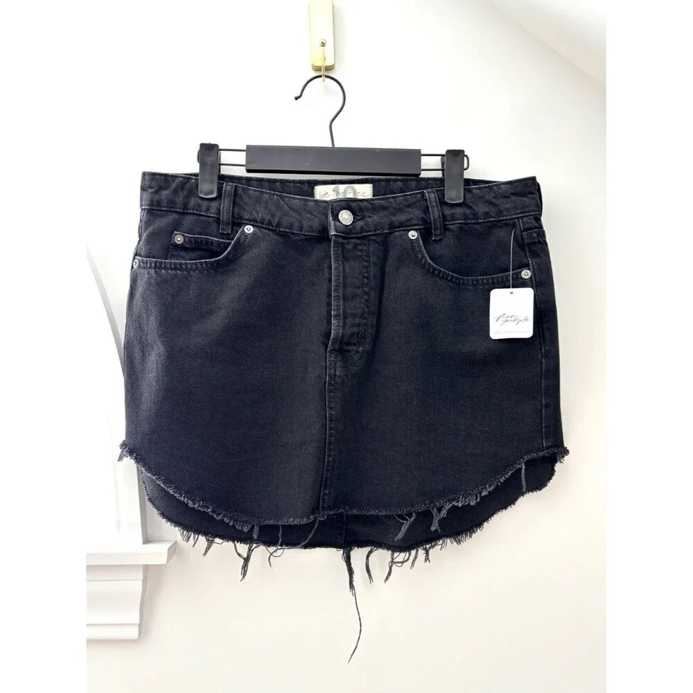 NWT Free People We the Free Sky High Black Denim Mini Skirt Size 10 Indie Sleaze